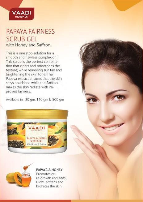 Organic Papaya Scrub Gel with Honey & Saffron - Reduces Tan - Smoothens Skin Texture - Makes Skin Flawless (500 gms / 17.7 oz)